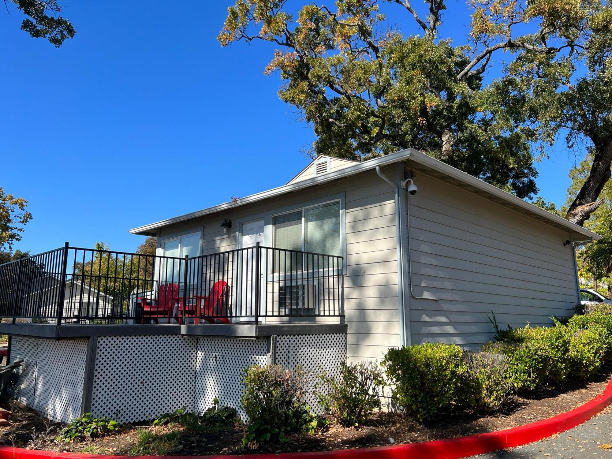 Clear Lake Cottages & Marina Clearlake Esterno foto